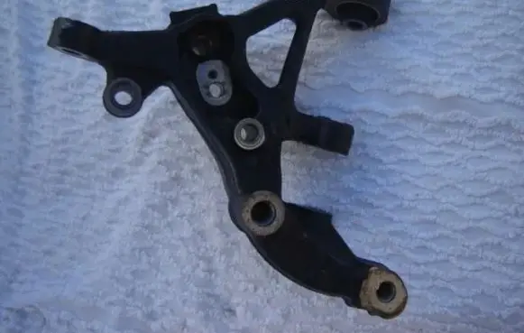 Volkswagen Golf VII Rear wheel hub