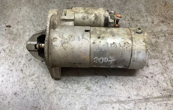 Opel Zafira B Starter motor