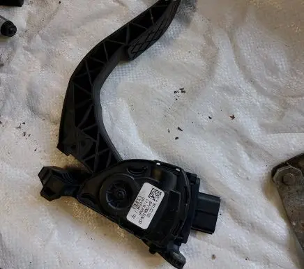 Audi A4 S4 B8 8K Accelerator throttle pedal 8K1721523 6PV00950500 01082008