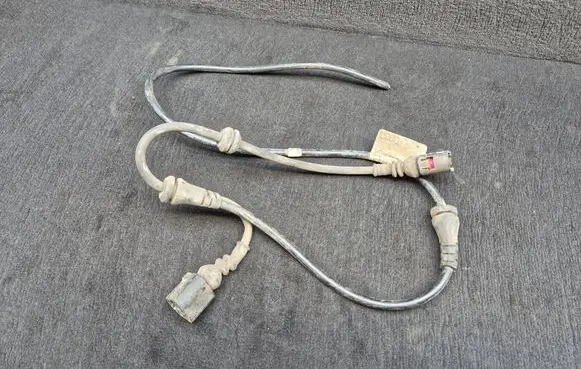 Audi A6 S6 C6 4F Front ABS sensor wiring 4F0972252