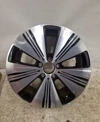 Mercedes-Benz EQA R18 alloy rim 