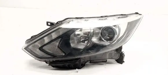 Nissan Qashqai Headlight/headlamp