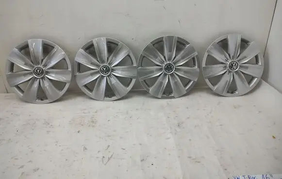 Volkswagen T-Roc R16 wheel hub/cap/trim 2GA601147