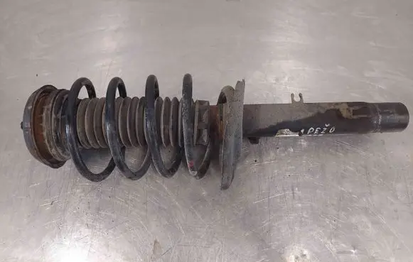 Peugeot 208 Front shock absorber with coil spring