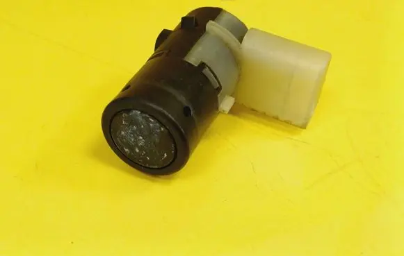 Audi A3 S3 8L Parking PDC sensor 4B0919275E