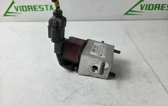 Hyundai Ioniq Air conditioning (A/C) expansion valve 97724E4600 531235 9006758