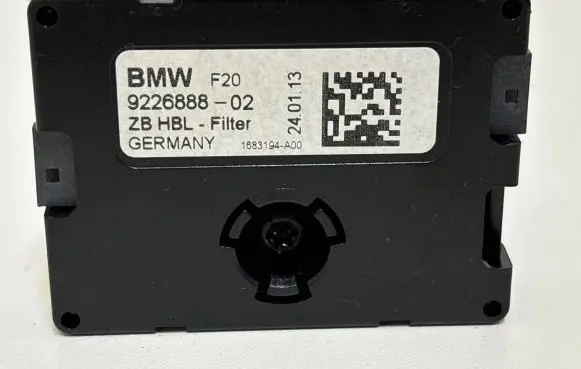 BMW 1 F20 F21 Aerial antenna filter 9226888 922688802