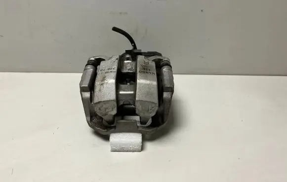 BMW 3 G20 G21 Rear brake caliper 8836842 6894080