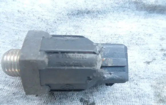 Detonation knock sensor