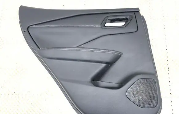 Nissan Qashqai J12 Rear door card panel trim
