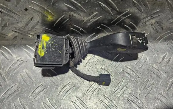 Opel Omega B1 Wiper control stalk 090494655 501676
