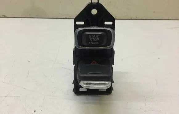 Volvo XC60 Ignition lock 31300171