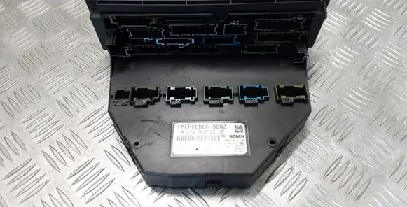 Mercedes-Benz E W212 Fuse module A212900206