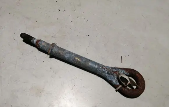 Citroen C4 I Towing hook eye 