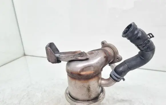 Skoda Octavia Mk3 (5E) EGR valve cooler 04L131512