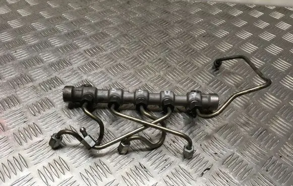 Hyundai i40 Fuel main line pipe 0445214181 314002A420