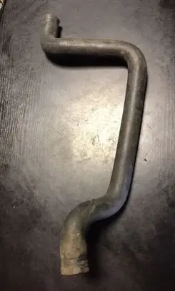 BMW 5 E34 Engine coolant pipe/hose 8351278