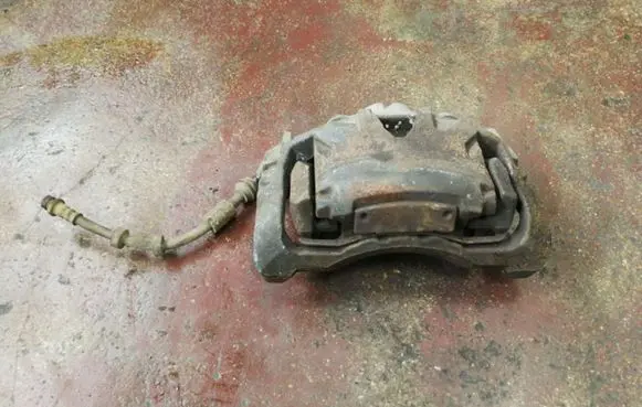 Volvo V70 Front brake caliper