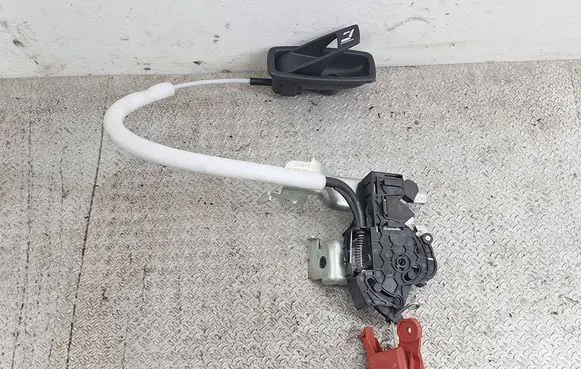 Renault Laguna III Seat back rest lock catch 0407810