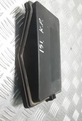 Lexus IS 220D-250-350 Fuse box cover 8266253070