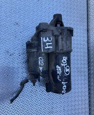 Peugeot 307 Starter motor D6RA572