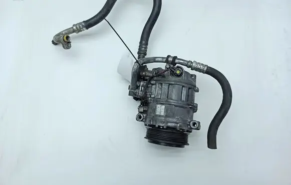 Mercedes-Benz C W203 Air conditioning (A/C) compressor (pump) A0012305611