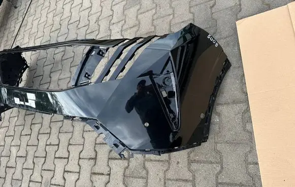 Peugeot 5008 Front bumper 9846491180