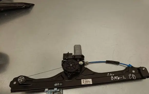 BMW 2 F45 Rear door window regulator with motor 13262410 3731300A 2579948