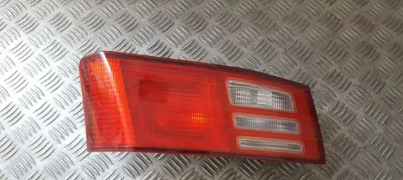 Mitsubishi Galant Tailgate rear/tail lights 22687201 226-87201