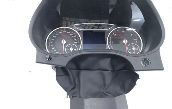 Mercedes-Benz B W246 W242 Speedometer (instrument cluster) A2469009614