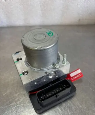 Dacia Spring Master brake cylinder