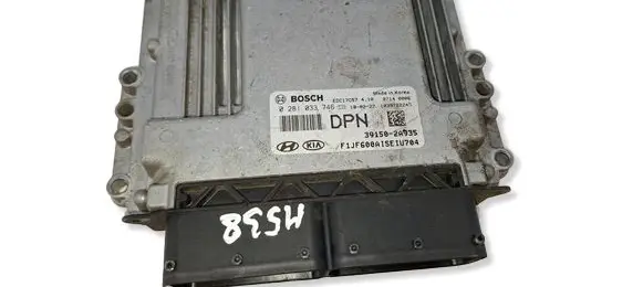 KIA Optima Engine control unit/module EDC17C57 391502A935 0281033746