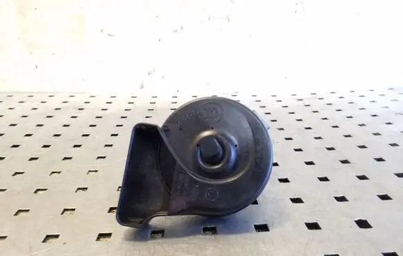 Mercedes-Benz E W212 Horn signal A0065423320