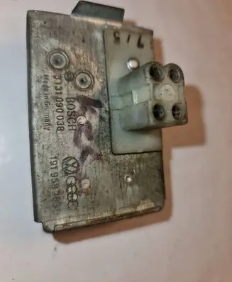 Volkswagen Golf II Heater blower motor/fan resistor 191959263B 3131090038