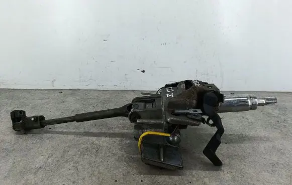 Opel Corsa D Steering wheel axle 