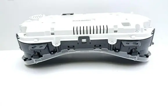 Chrysler Pacifica Speedometer (instrument cluster) 68434960AE