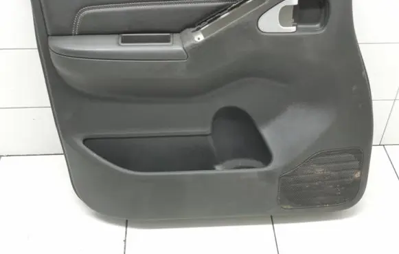 Nissan Navara D40 Front door card panel trim 3279adpzja 044znear3116 1062716