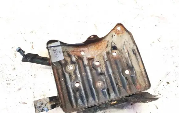 Battery box tray