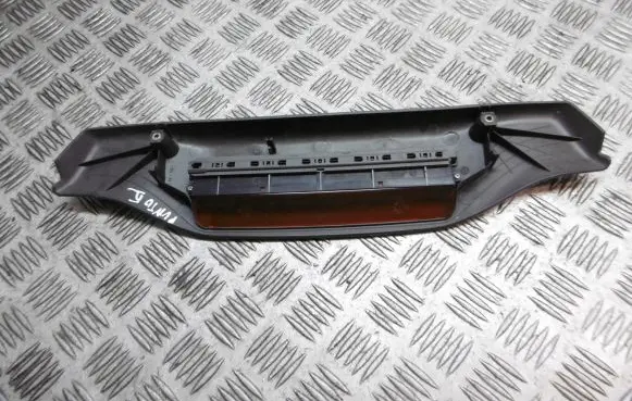 Fiat Punto (188) Third/center stoplight