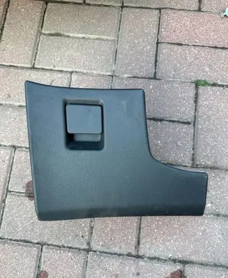 Opel Astra J Glove box 1724878
