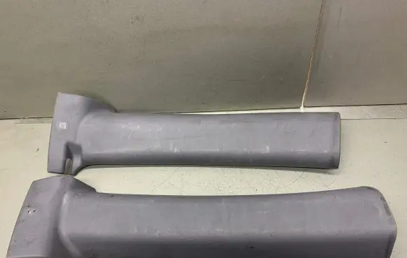 Mercedes-Benz Vito Viano W638 (A) pillar trim 6386924101