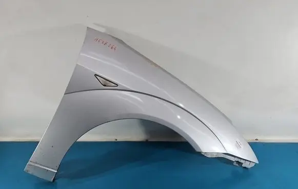 Ford Focus Fender IMPRK1536264