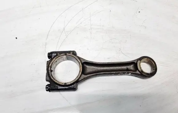 Skoda Praktik (5J8) Connecting rod/conrod 