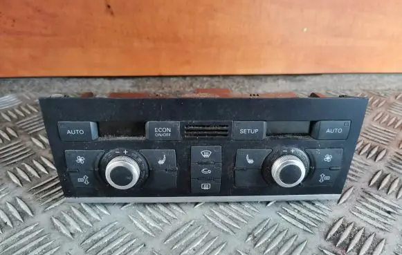 Audi Q7 4L Climate control unit 4L0820043L