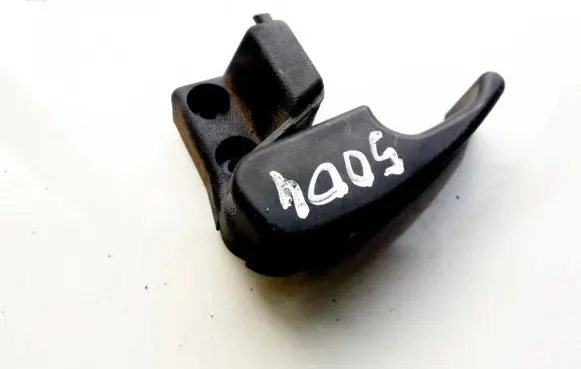 Seat Ibiza II (6k) Engine bonnet (hood) release handle 1H1823533