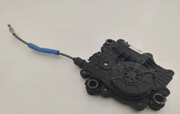 Genesis GV80 Front door soft close latching motor 2304233 PL45055 S100