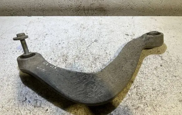 Audi A4 S4 B8 8K Rear upper control arm/wishbone