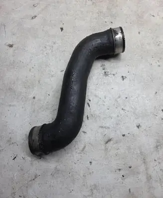 Intercooler hose/pipe