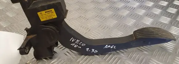 Iveco Daily 45 - 49.10 Accelerator throttle pedal 0281002633