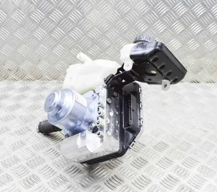 Volvo XC60 Brake booster 10062938251 32333638